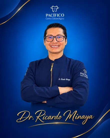 Dr. Ricardo Minaya - Especialista en Implantología